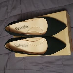 Black suade like high heels size 8